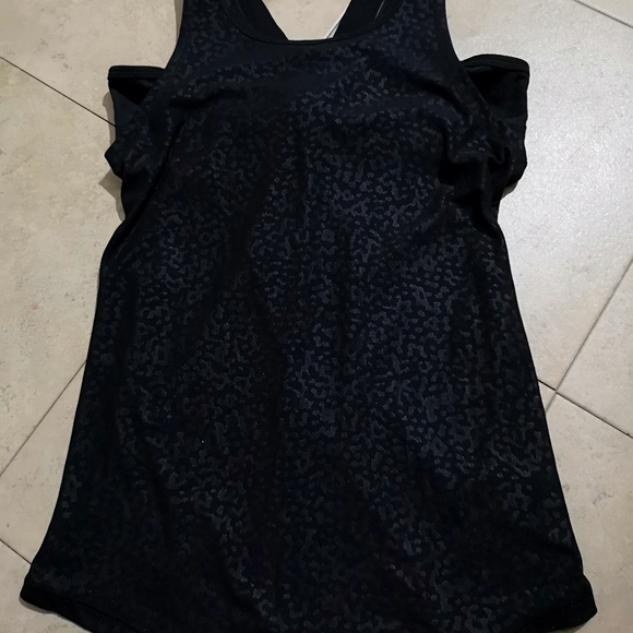 Girls Athletic Top! - Picture 6 of 13